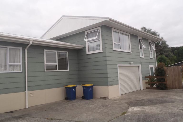 Photo of property in 1/59 Glendale Road, Glen Eden, Auckland, 0602