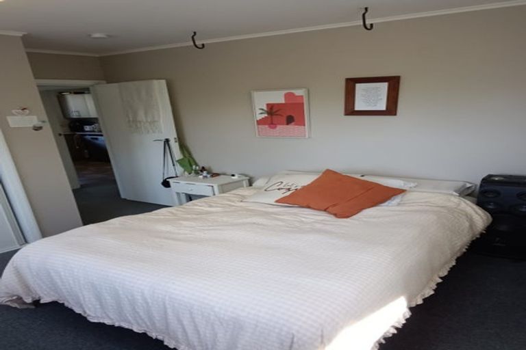 Photo of property in 12a Tyne Street, Island Bay, Wellington, 6023