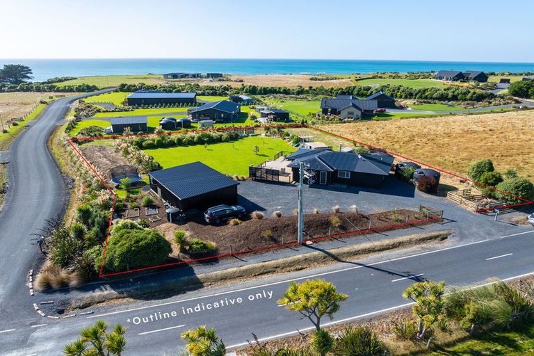 Photo of property in 219 Moturata Road, Taieri Beach, Brighton, 9091