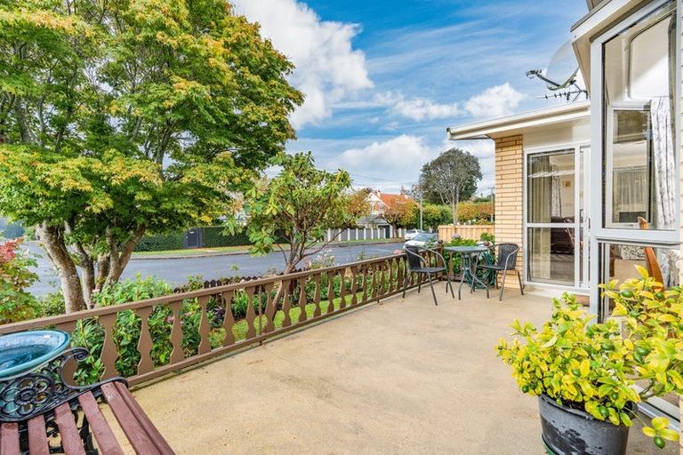Photo of property in 93 Cannington Road, Maori Hill, Dunedin, 9010
