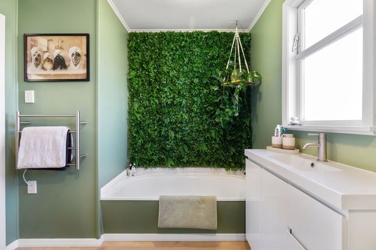 Photo of property in 15 Sinclair Avenue, Highbury, Palmerston North, 4412