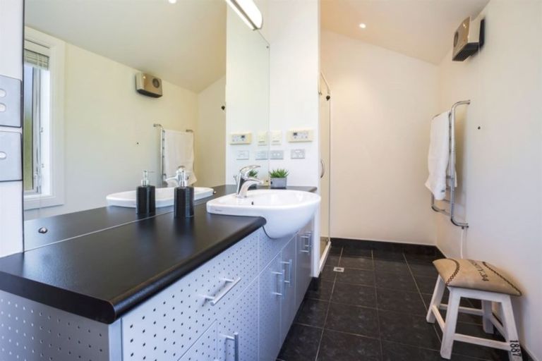 Photo of property in 22 The Layline, Whitby, Porirua, 5024