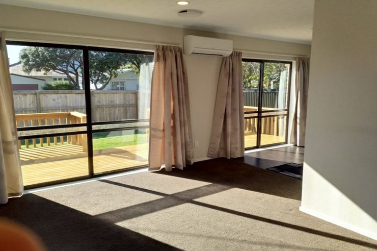 Photo of property in 1/12 Malone Road, Waterloo, Lower Hutt, 5011