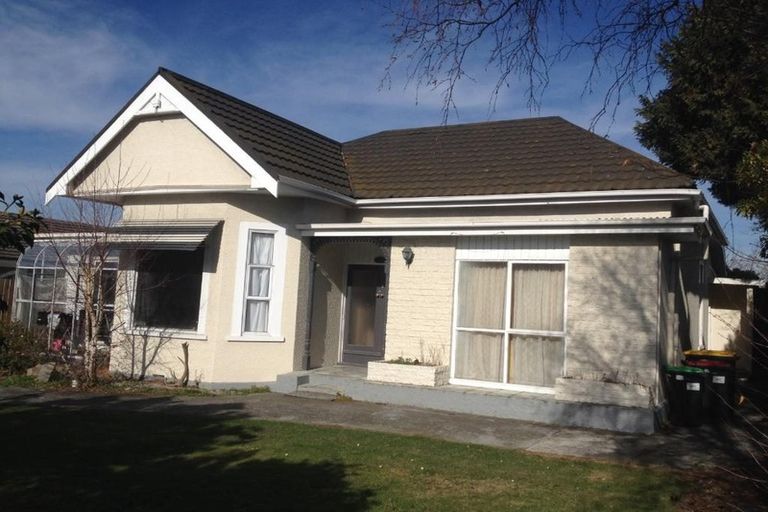 Photo of property in 15 Maxwell Street, Riccarton, Christchurch, 8041