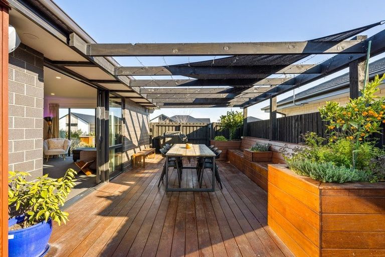 Photo of property in 11 Hoffman Street, Marshland, Christchurch, 8083