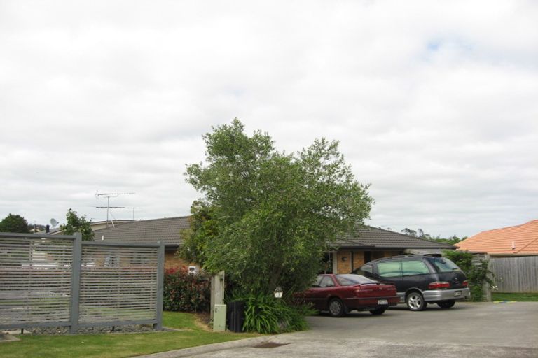 Photo of property in 9 Valley Road, Pukekohe, 2120