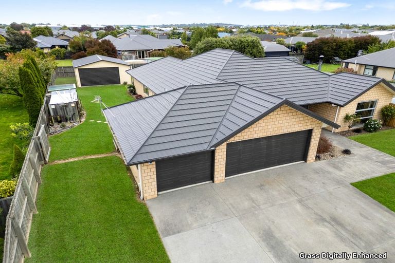 Photo of property in 31 Beaumont Drive, Rolleston, 7614