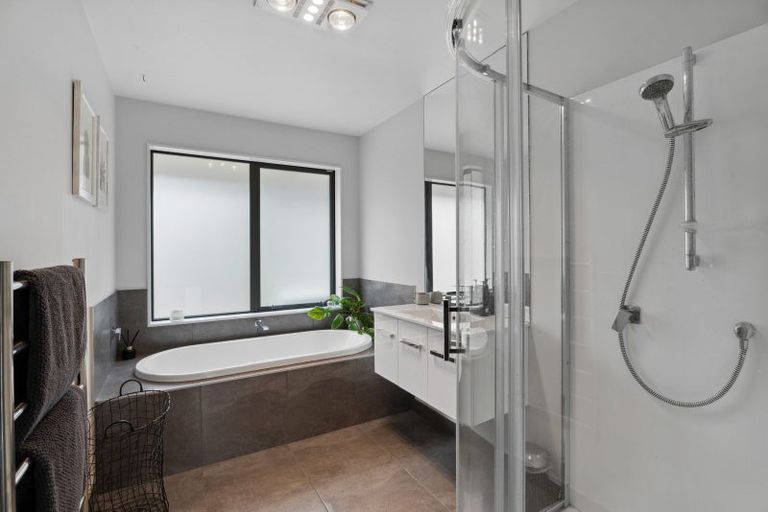 Photo of property in 5 Haines Way, Arthurs Point, Queenstown, 9371