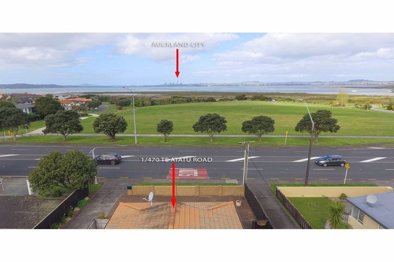 Photo of property in 1/470 Te Atatu Road, Te Atatu Peninsula, Auckland, 0610