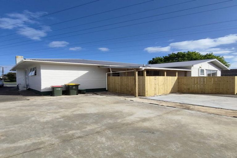 Photo of property in 31 Tiraumea Drive, Pakuranga, Auckland, 2010