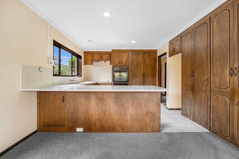Photo of property in 12 Penrhyn Place, Mount Maunganui, 3116