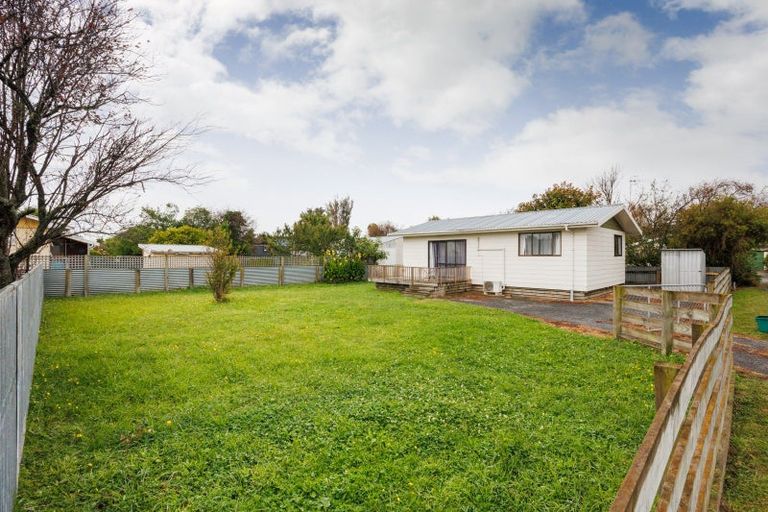 Photo of property in 45/45b Avenue Road, Foxton, 4814