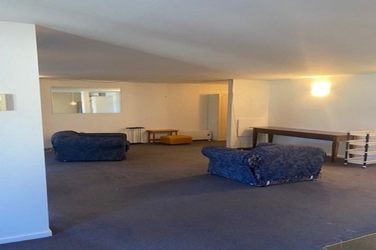 Photo of property in 8u6b Lipman Street, Mount Victoria, Wellington, 6011