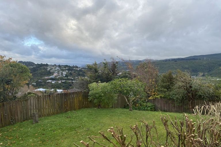 Photo of property in 92 Lord Street, Stokes Valley, Lower Hutt, 5019