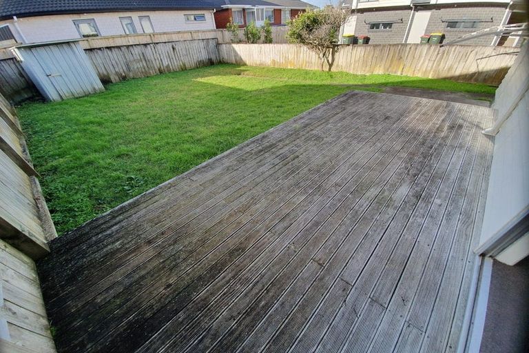 Photo of property in 5 Okataina Street, Pakuranga Heights, Auckland, 2010