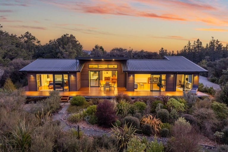 Photo of property in 34b Kenneth Gillies Way, Birchville, Upper Hutt, 5372
