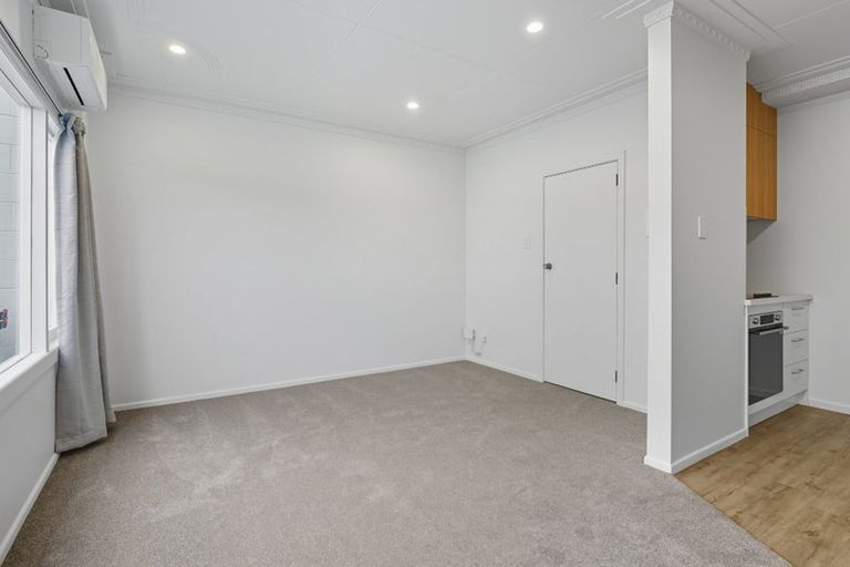 Photo of property in 1/128 London Street, Dunedin Central, Dunedin, 9016