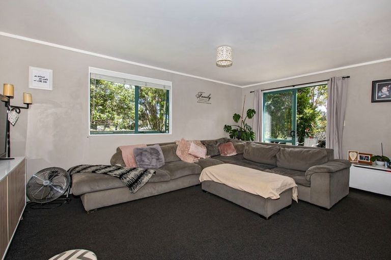 Photo of property in 37 Station Road, Te Kamo, Whangarei, 0112