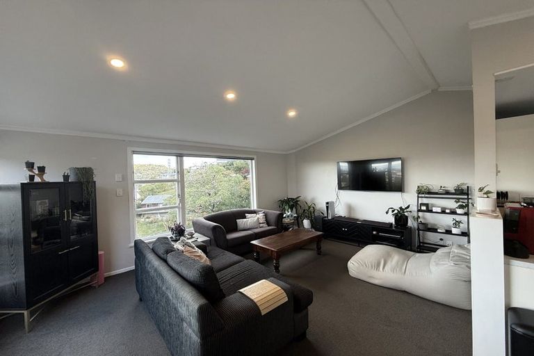 Photo of property in 59 Winston Street, Crofton Downs, Wellington, 6035