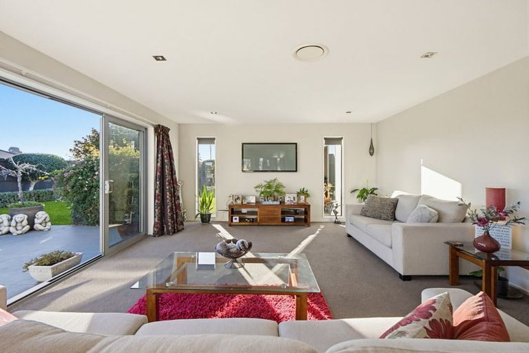 Photo of property in 27 Sovereign Boulevard, Kaiapoi, 7630