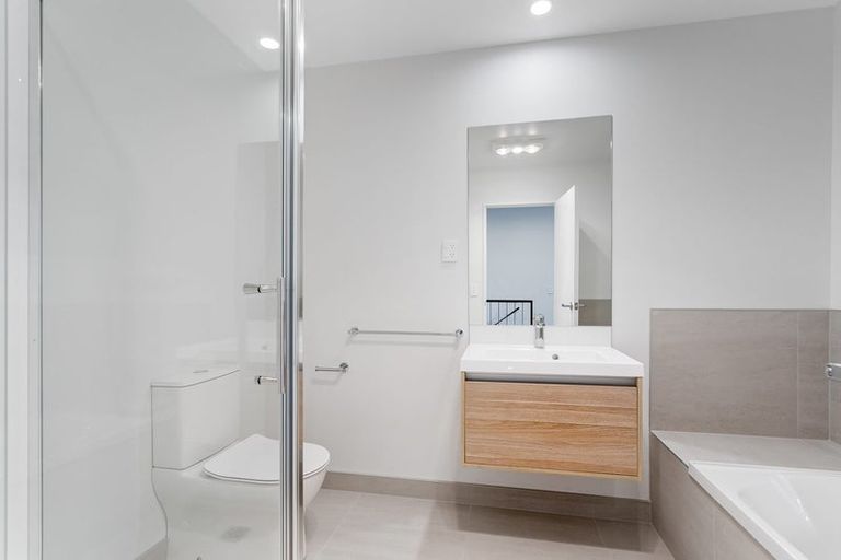 Photo of property in 73 Katikati Drive, Manurewa, Auckland, 2102