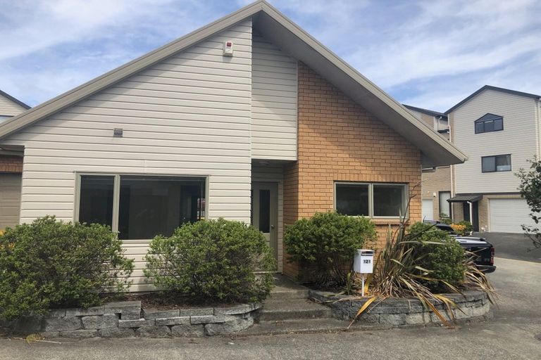 Photo of property in St Claire Village, 121/172 Mcleod Road, Te Atatu South, Auckland, 0610