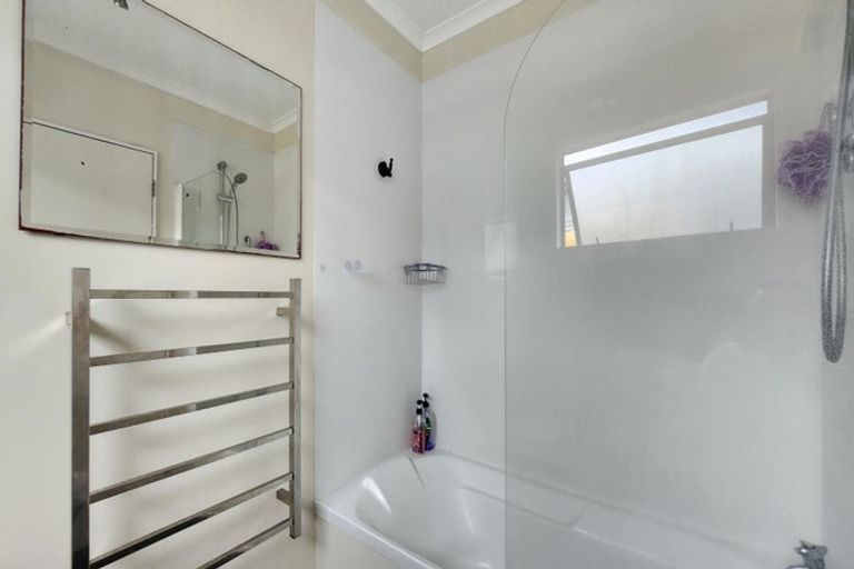 Photo of property in 49f1 Park Road, Miramar, Wellington, 6022