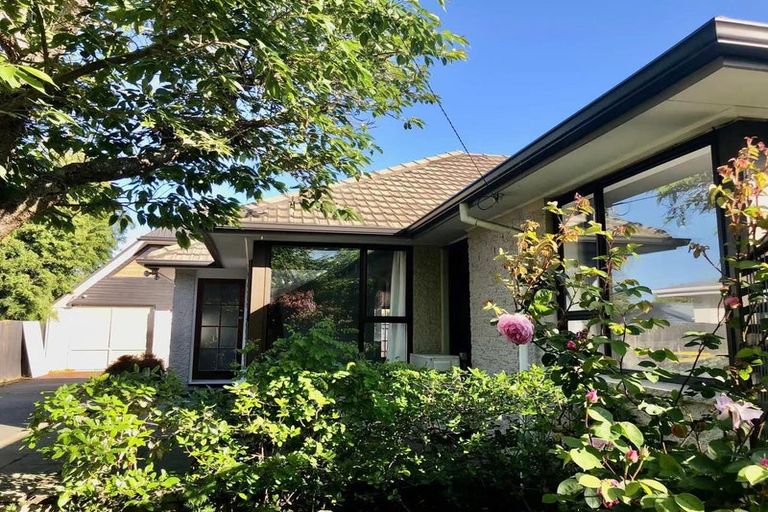 Photo of property in 29 Glencoe Street, Burnside, Christchurch, 8053