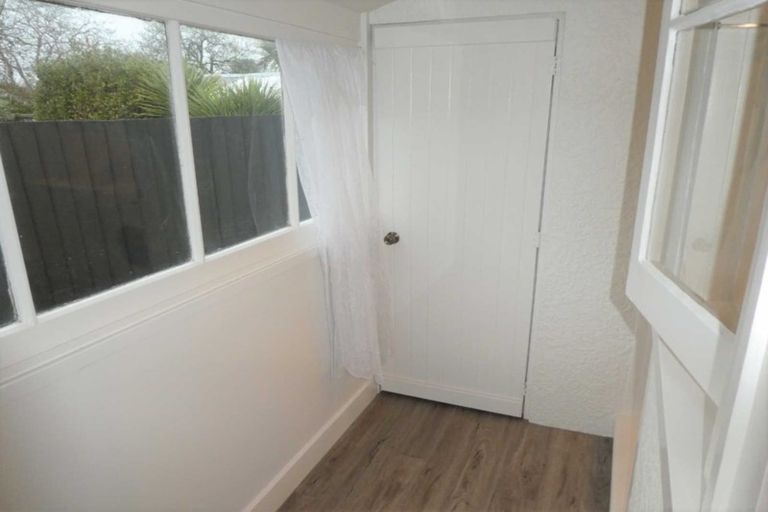 Photo of property in 2/118 Cranford Street, St Albans, Christchurch, 8014