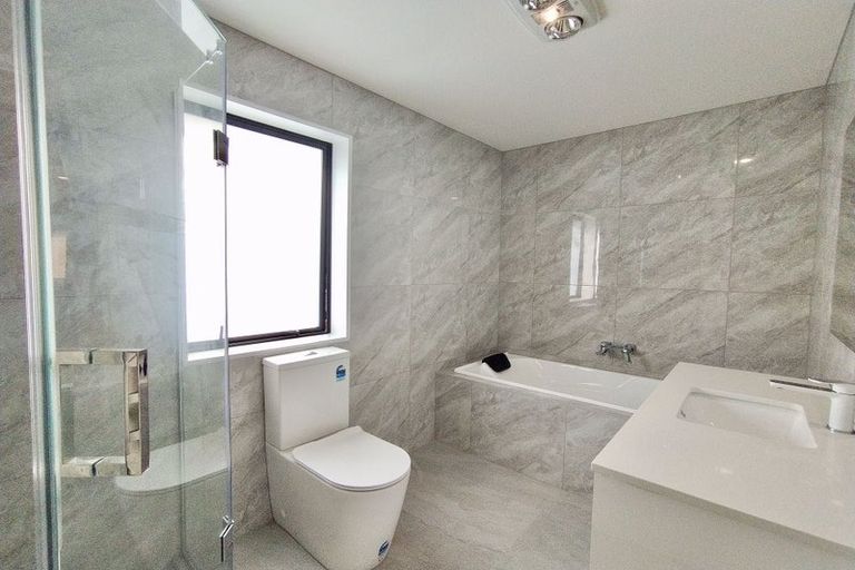 Photo of property in 39b Cutler Street, New Lynn, Auckland, 0600