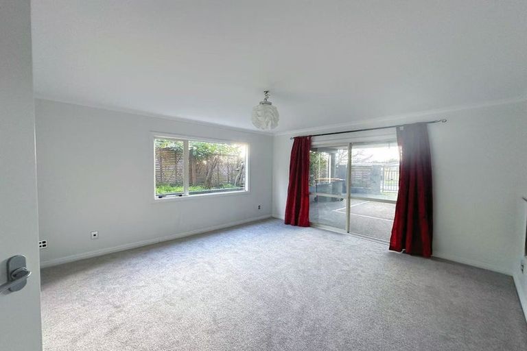 Photo of property in 32 Regent Street, Devonport, Auckland, 0624