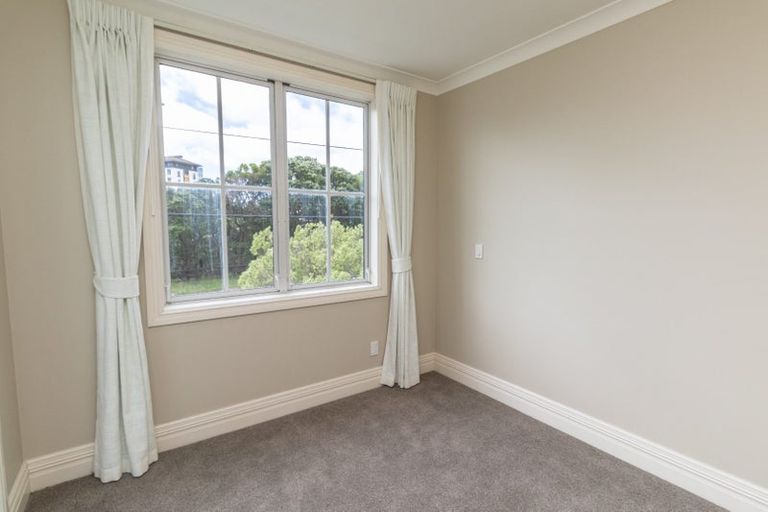 Photo of property in 156 Tinakori Road, Thorndon, Wellington, 6011