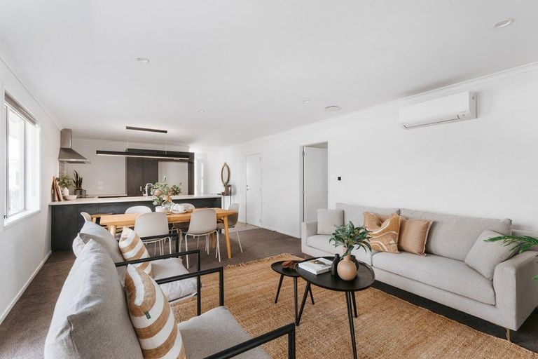 Photo of property in 65 Tabraham Crescent, Pyes Pa, Tauranga, 3112