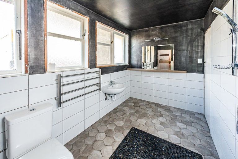 Photo of property in 163 Paterson Street, Aramoho, Whanganui, 4500