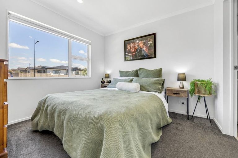 Photo of property in 132 Kuaka Drive, Takanini, 2112