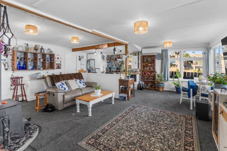 Photo of property in 940 Harington Point Road, Harington Point, Dunedin, 9077