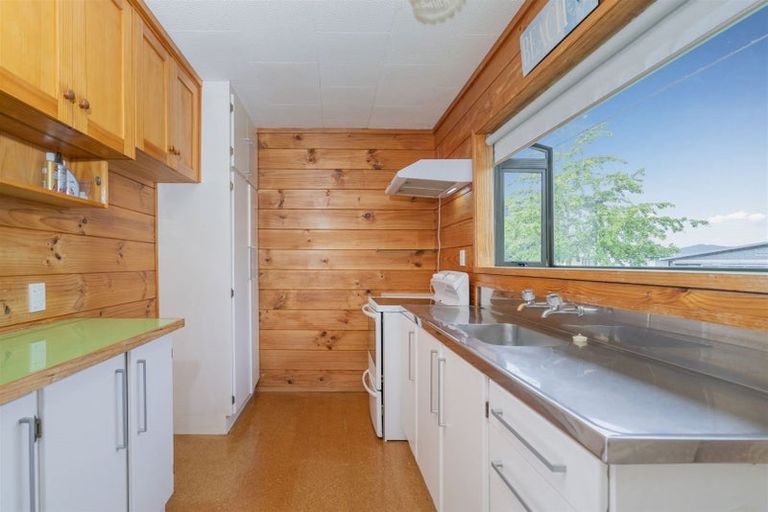 Photo of property in 6 Endeavour Close, Whitianga, 3510