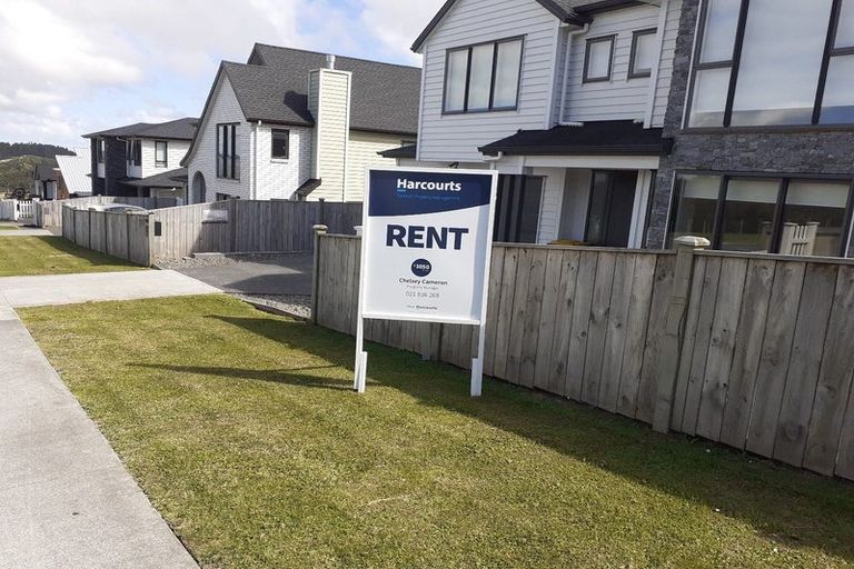 Photo of property in 241 West Hoe Heights, Orewa, 0931