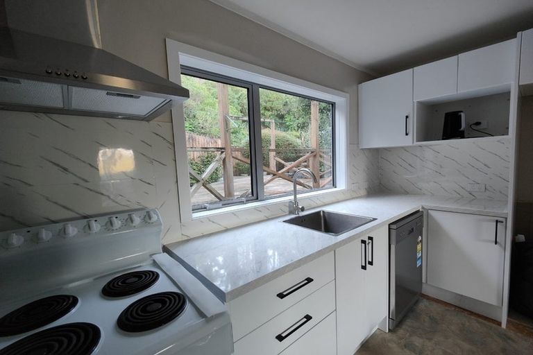 Photo of property in 3b Buxton Avenue, Karori, Wellington, 6012