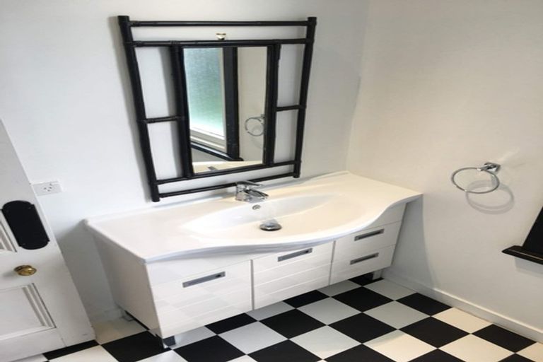 Photo of property in 3/117 King Street, Sydenham, Christchurch, 8023