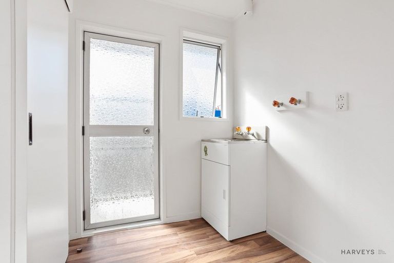 Photo of property in 10 Hinerau Street, Henderson, Auckland, 0612