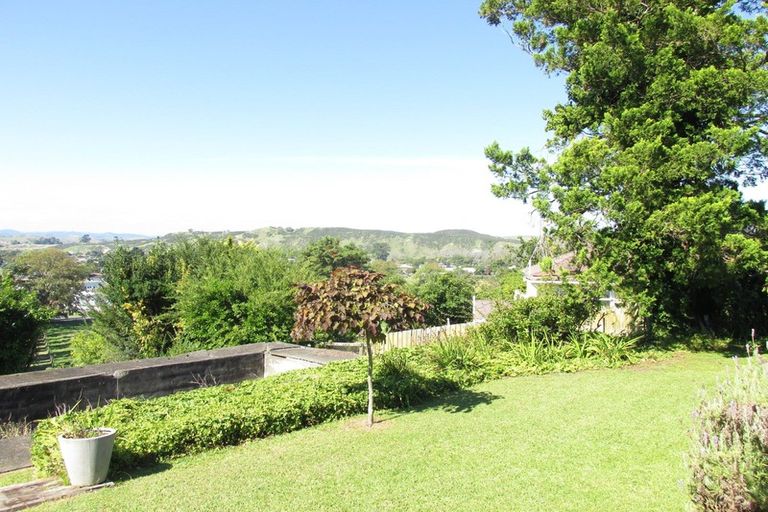 Photo of property in 76 Kitchener Street, Wairoa, 4108