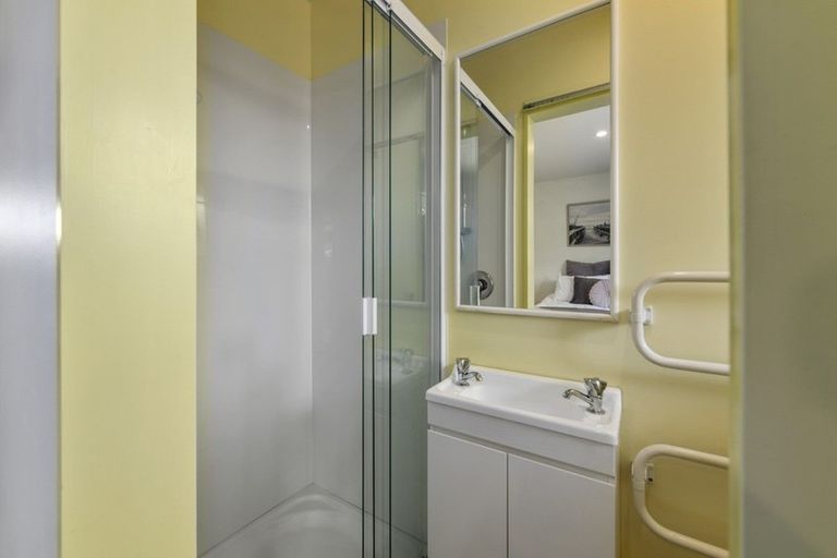Photo of property in Colombo St Apartments, 3/10 Colombo Street, Newtown, Wellington, 6021