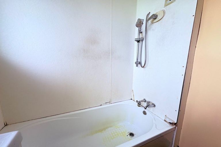 Photo of property in 14 Corkill Avenue, Wairoa, 4108