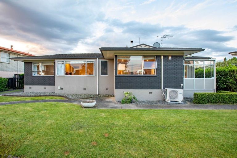 Photo of property in 45 Glen Lynne Avenue, Queenwood, Hamilton, 3210
