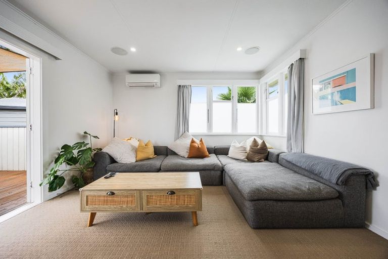Photo of property in 36a Silverstone Place, Henderson, Auckland, 0612