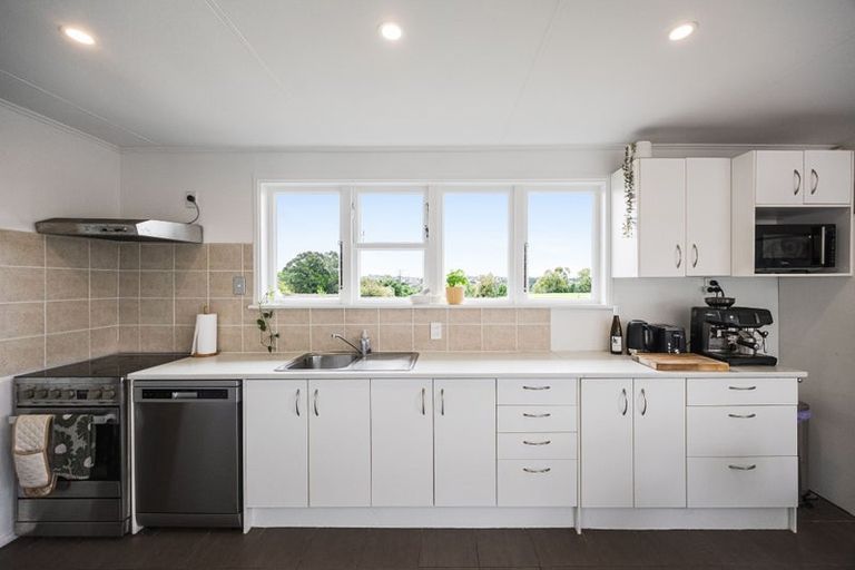 Photo of property in 36a Silverstone Place, Henderson, Auckland, 0612