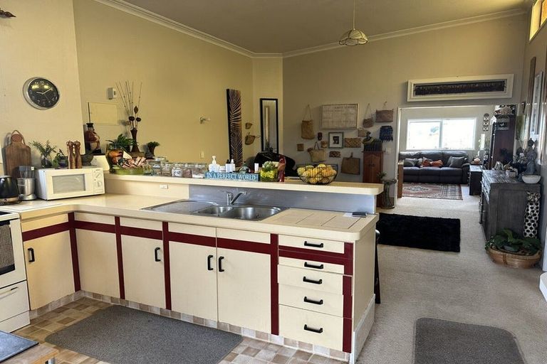 Photo of property in 14 Saltash Street, Upper Vogeltown, New Plymouth, 4310