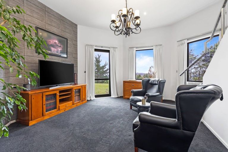 Photo of property in 65b Manuka Grove, Helensville, 0875