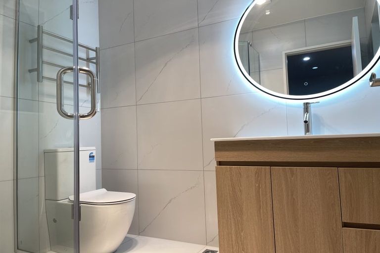 Photo of property in 42 Auranga Drive, Karaka, 2113